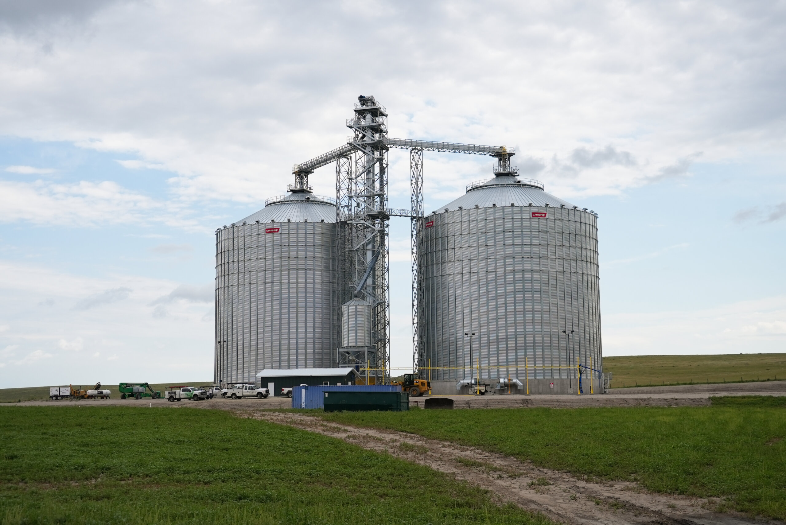 Chief Agri and Blue River deliver stateoftheart facility for Ag Valley Coop in Jennings