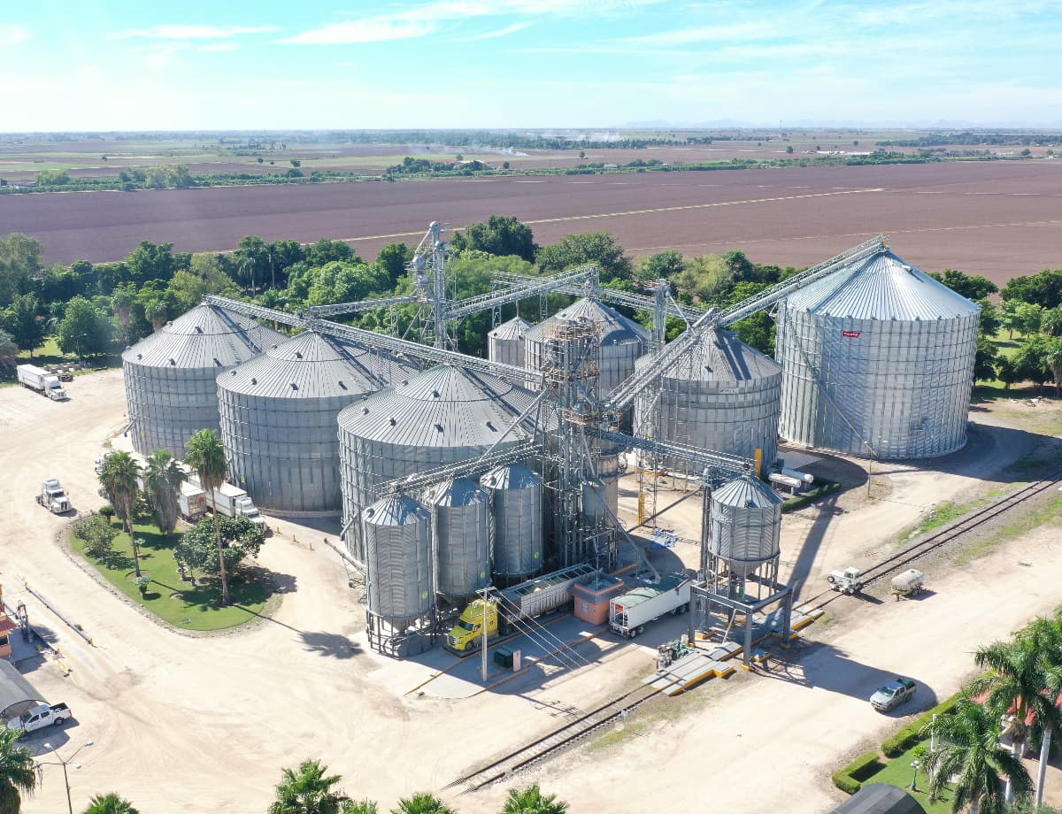 Chief Agri grain storage system A commercial Chief Agri grain storage system.