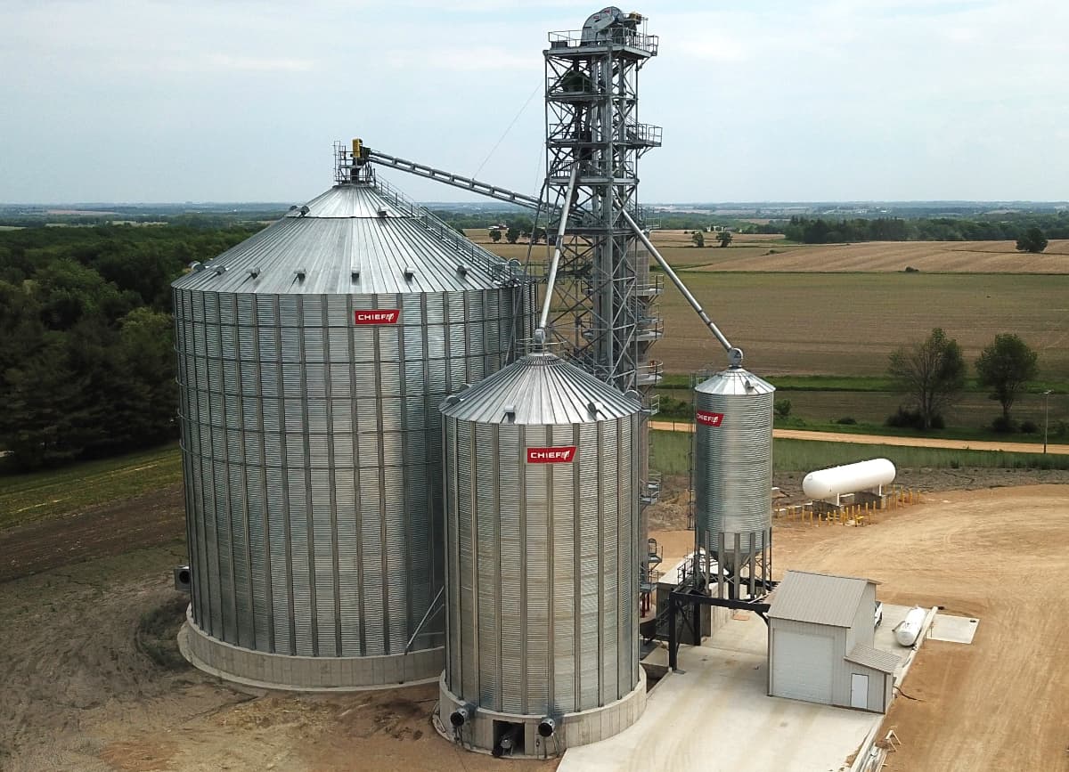 Chief Agri bins Foley Farms-moisture-management Moisture management is important for all sizes of grain storage systems.